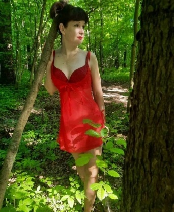 Живу в самом сердце Москвы. 💖 Шаловливая и страстная, я готова исполнить все твои фантазии и желания. Со мной ты окунешься в мир удовольствия и наслаждения. У меня есть множество возможностей, которые позволят нам достичь взаимного экстаза. 🌟 Мои услуги воплотятся в реальность, оставив тебе незабываемые ощущения и множество ярких воспоминаний. 🔥 Доверься моим нежным рукам и возбуждающему телу – ты не пожалеешь! 😉 Отзывы моих довольных клиентов лишний раз подтверждают мою опытность и профессионализм. Смело обращайся ко мне, и мы создадим магию страсти и удовольствия, наслаждаясь каждой секундой проведенного времени вместе. ❣️ Фото точно соответствуют действительности – уверен, ты останешься доволен. 😉 Позволь себе разрешить все, о чем ты так давно мечтал, и прикоснуться к истинному блаженству. Жду встречи с нетерпением! 😘💫 818, 33 года