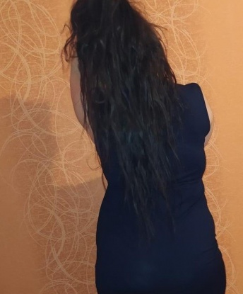 Строптивая и игривая девушка приглашает на чашечку кофе в уютный часовне. Готова исполнить любые твои желания и фантазии. Конфиденциально и без обязательств. 15360, 27 лет